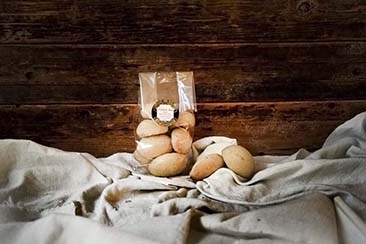 biscotti con gocce di cioccolato del forno il Granaio Antico a Teramo